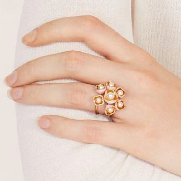 NWT Tory Burch Pearl Bud Stacking Rings, Set of 3, Size 6 - Picture 3 of 7